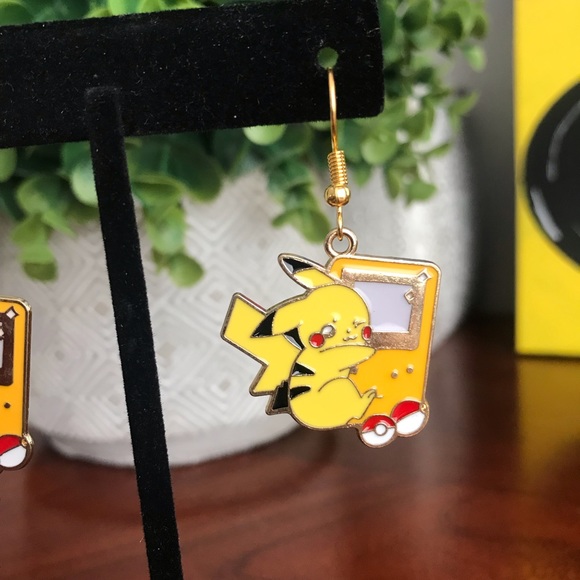 PICK 2 ANY FOR 20!✨Gold enamel Pikachu Gameboy Pokémon earrings!✨⚡️ - Picture 3 of 5